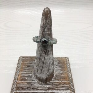 HANDCRAFTED Moss Agate w/faceted hematite Stretch Bead Ring